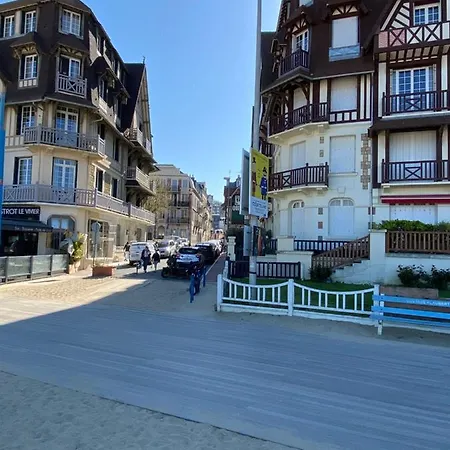 Le Petit Flaubert Trouville-sur-Mer