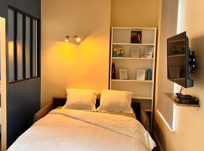 Le Petit Flaubert Apartment *