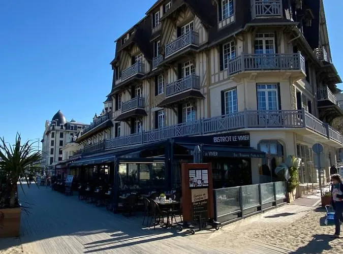 Le Petit Flaubert * Trouville-sur-Mer